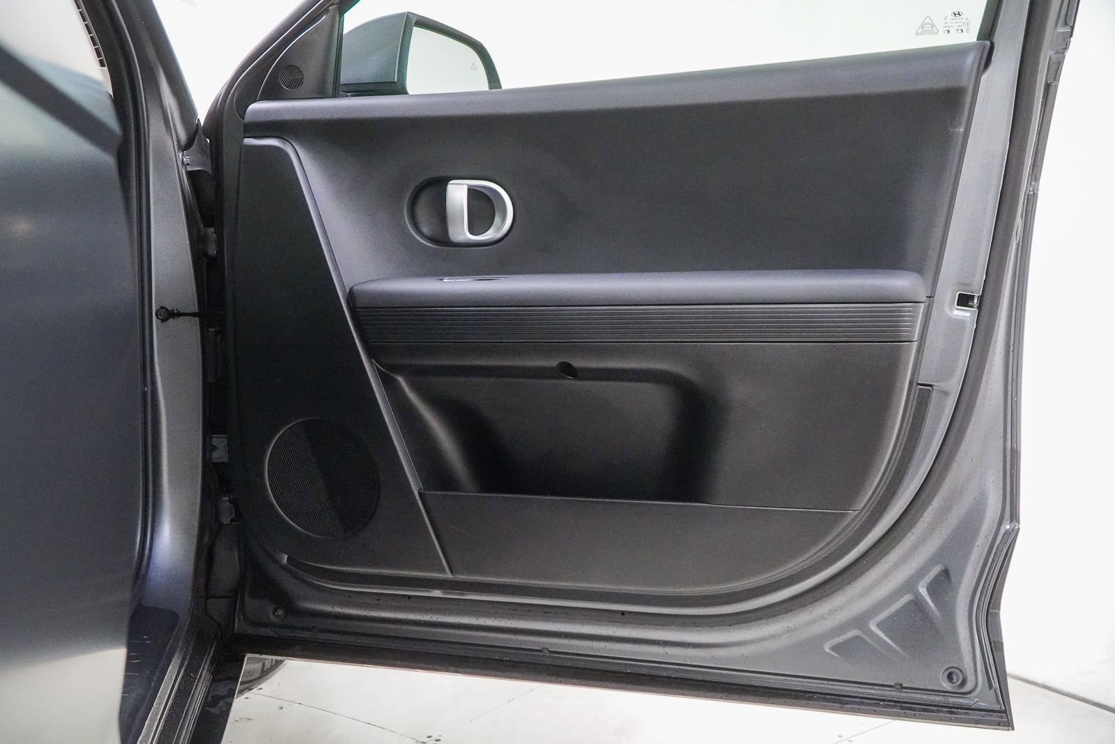 Used 2024 Hyundai Ioniq 5 SEL AWD/4WD image 39