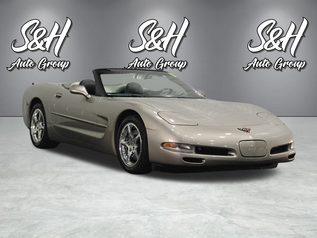 Used 2001 Chevrolet Corvette Convertible w/ Preferred Equipment Group2 image 2