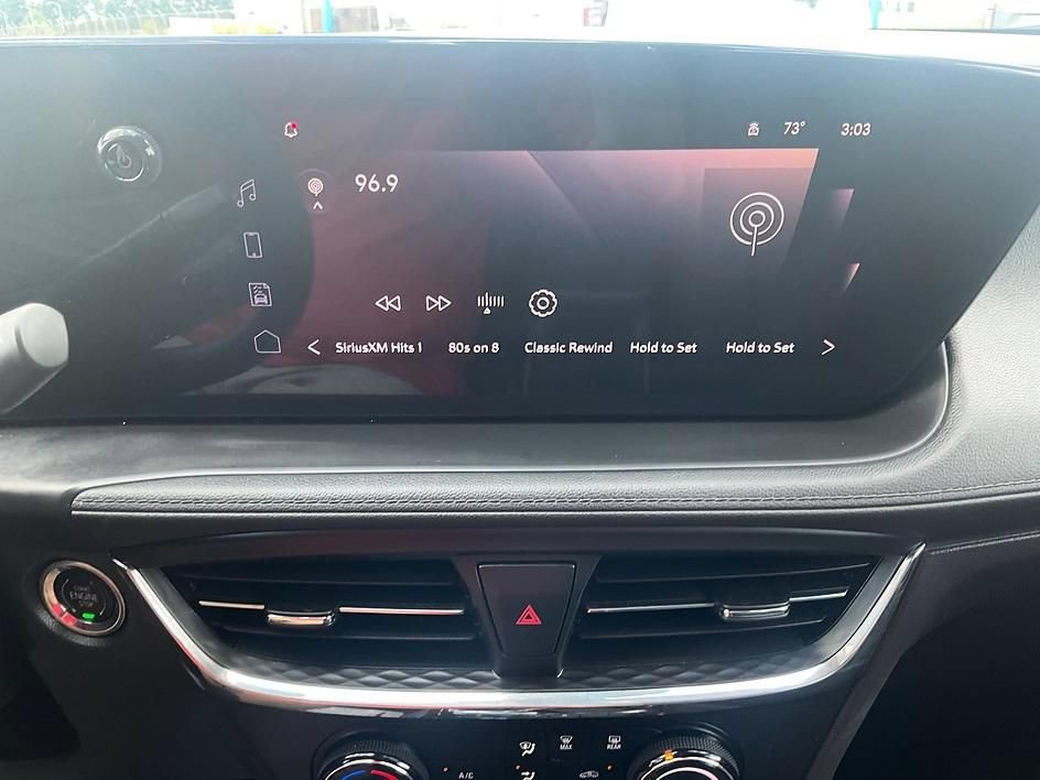 Used 2025 Buick Encore GX Preferred AWD/4WD image 17