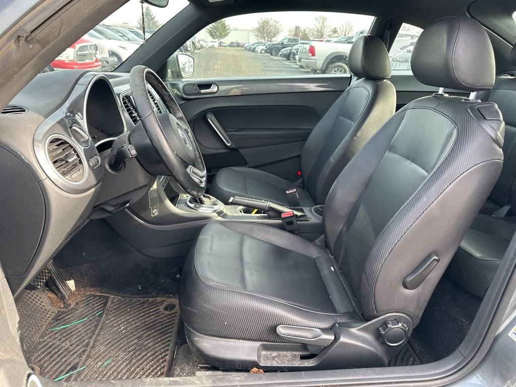 Used 2012 Volkswagen Beetle 2.5 image 15