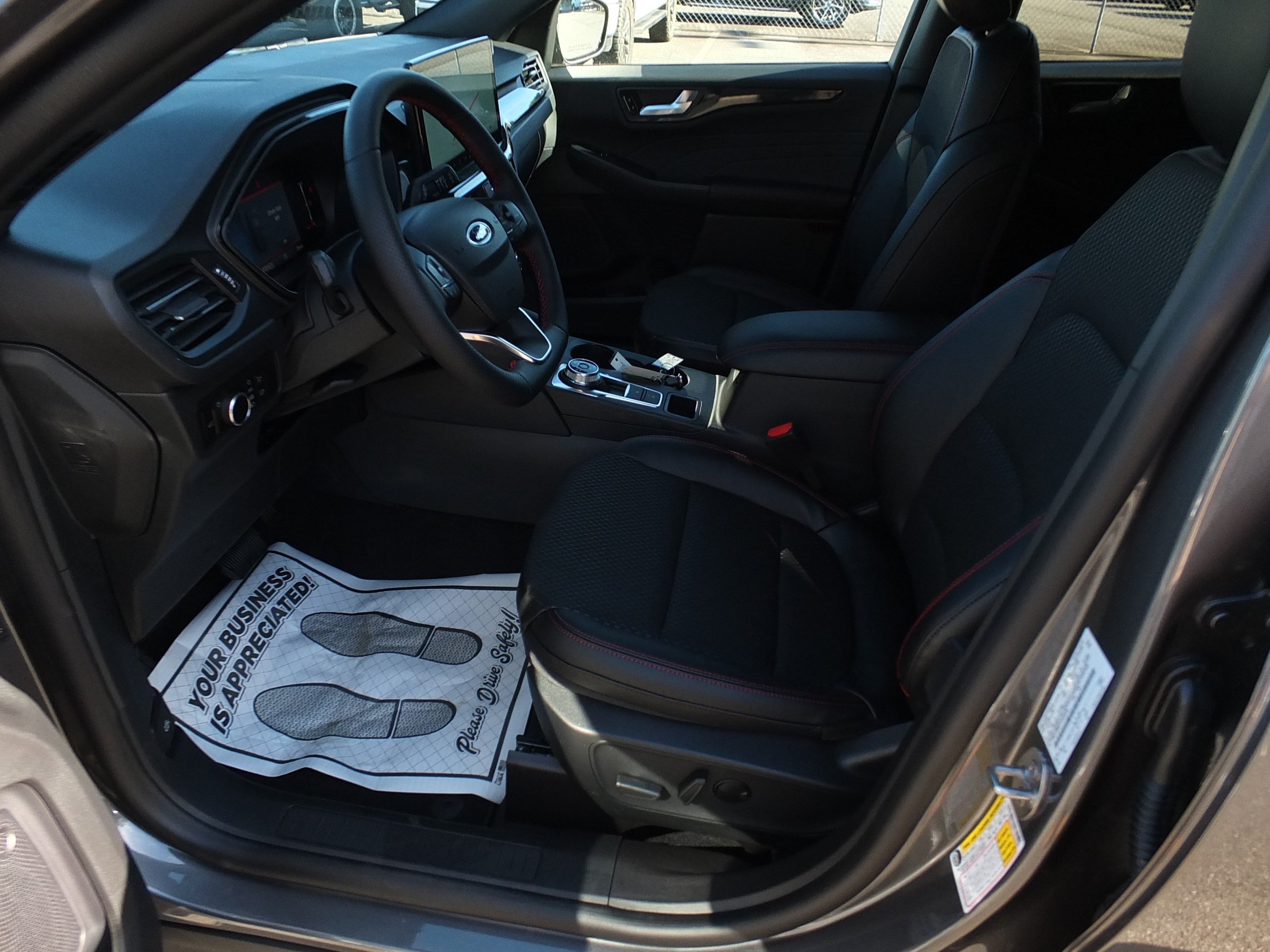 New 2026 Ford Escape ST-Line w/ Tech Pack #1 FWD image 10
