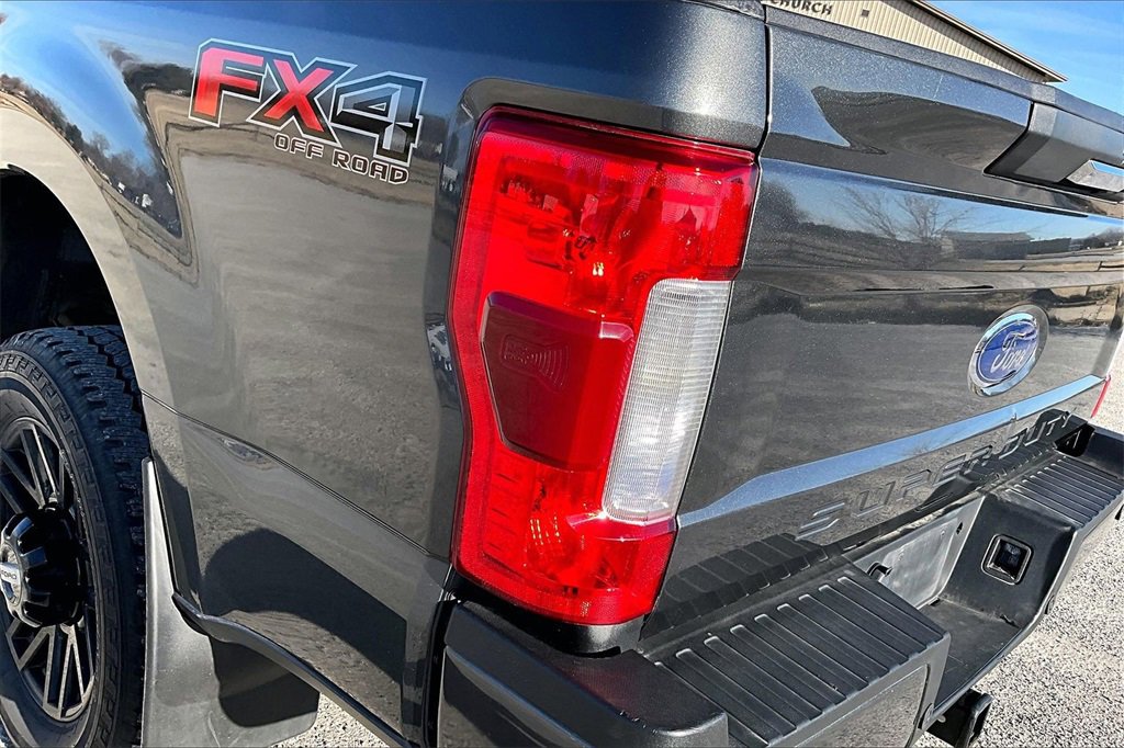 Used 2019 Ford F250 Lariat image 25