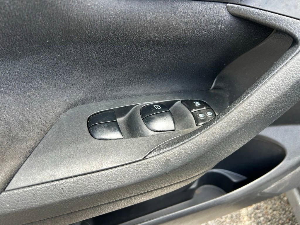 Used 2015 Nissan Altima 2.5 S FWD image 18