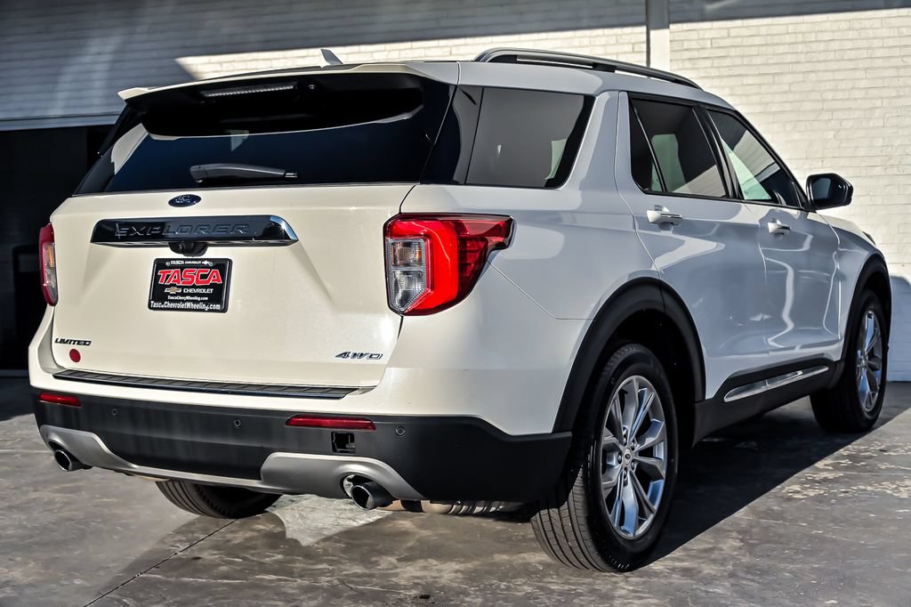 Used 2022 Ford Explorer Limited AWD/4WD image 11