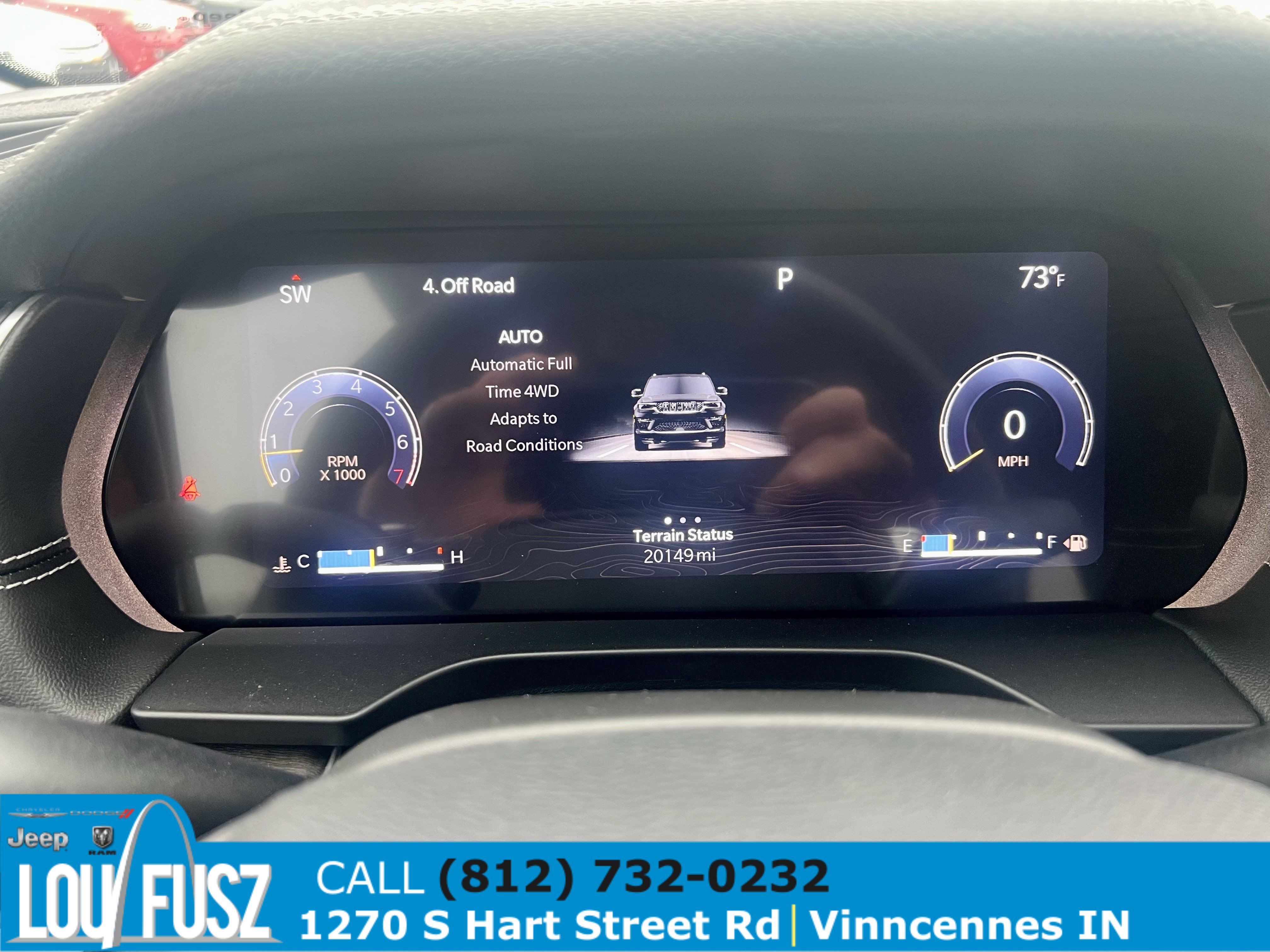 Used 2023 Jeep Grand Cherokee Limited w/ Black Appearance Package AWD/4WD image 11