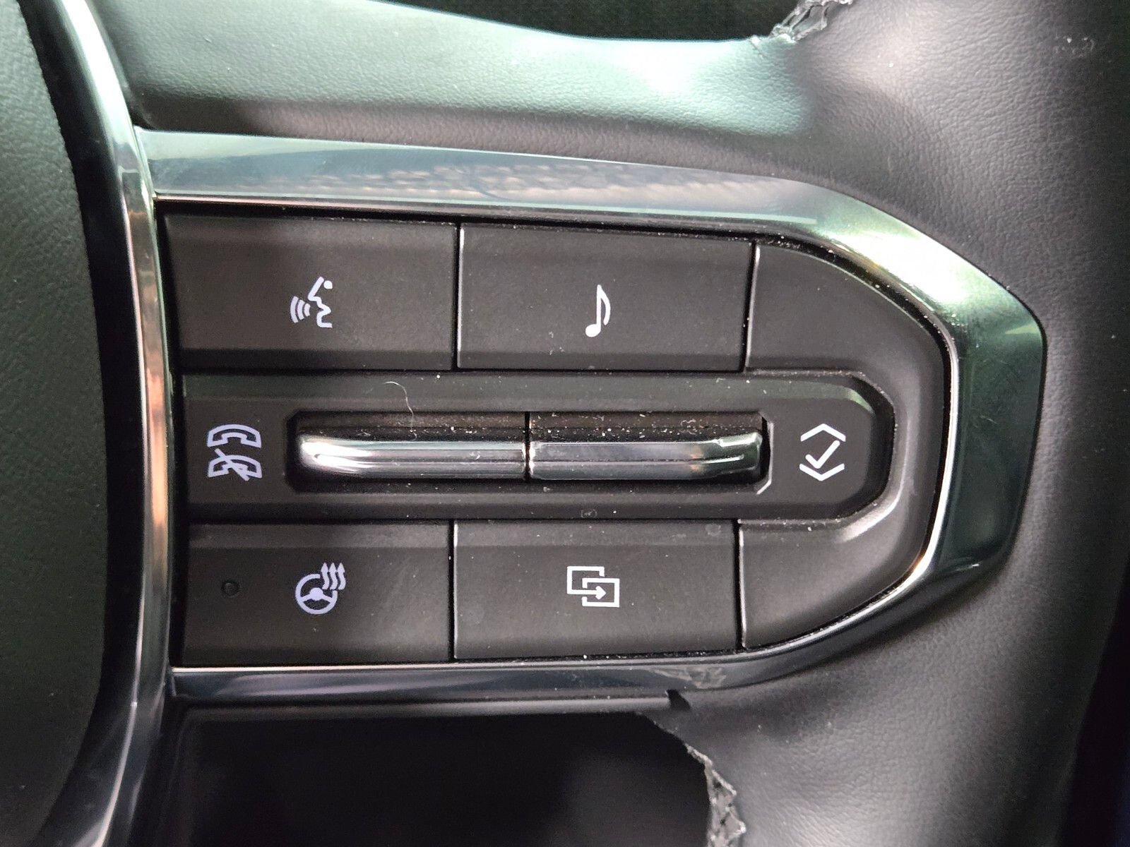 Used 2026 GMC Sierra EV Elevation AWD/4WD image 24