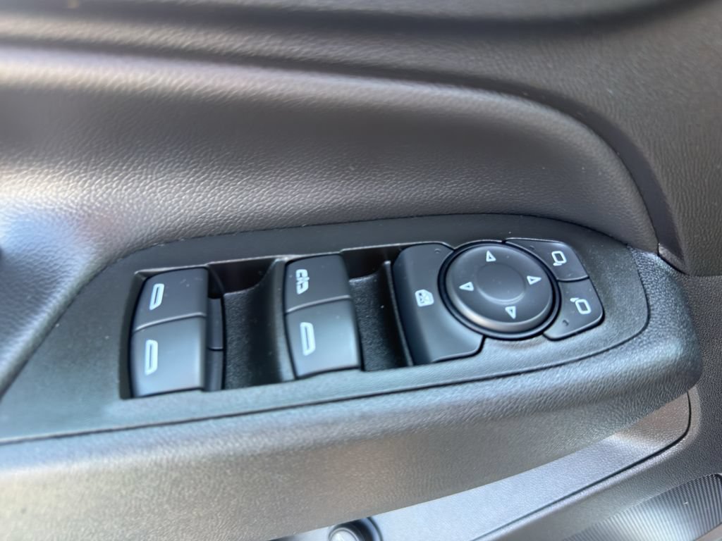 Used 2020 Chevrolet Equinox LT AWD/4WD image 12