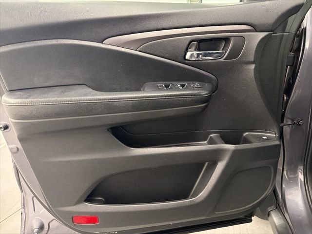 Used 2019 Honda Passport Sport image 21