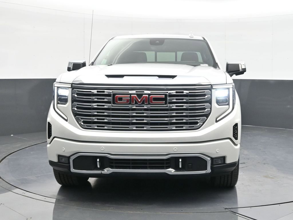 Used 2024 GMC Sierra 1500 Denali w/ Denali Reserve Package AWD/4WD image 20