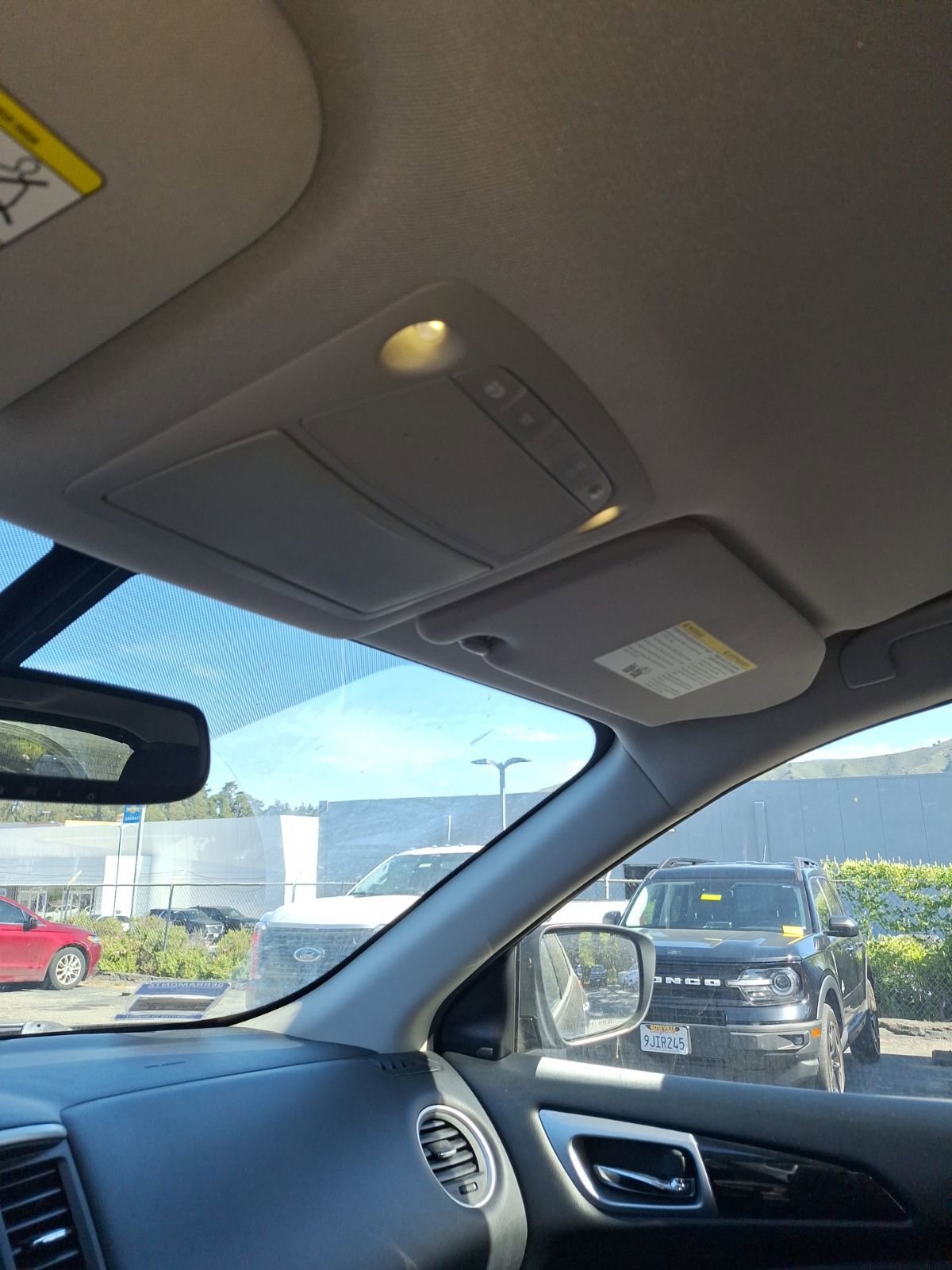 Used 2019 Nissan Pathfinder SV image 14