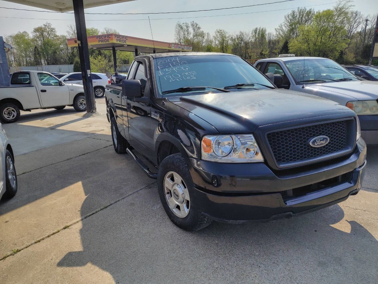 Used 2004 Ford F150 STX RWD image 2