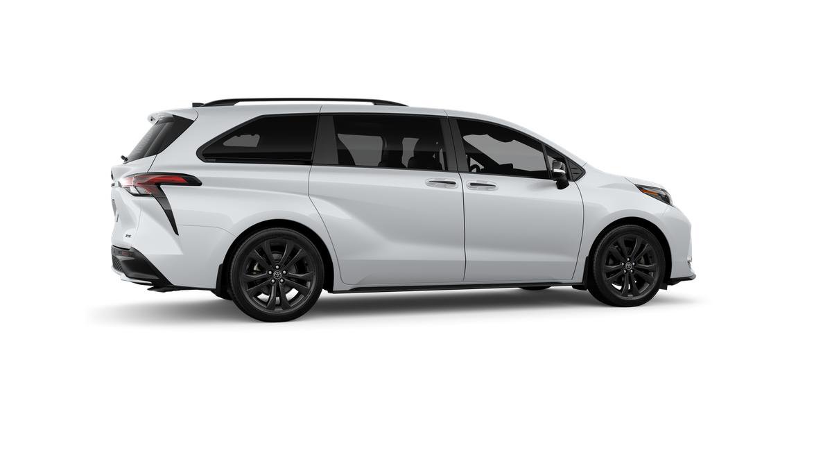 New 2026 Toyota Sienna XSE image 41