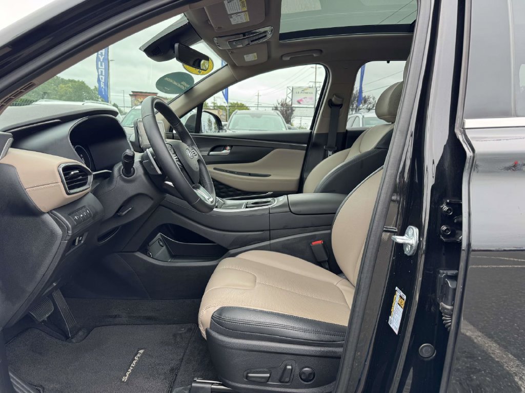 Used 2023 Hyundai Santa Fe SEL w/ Premium Package AWD/4WD image 16