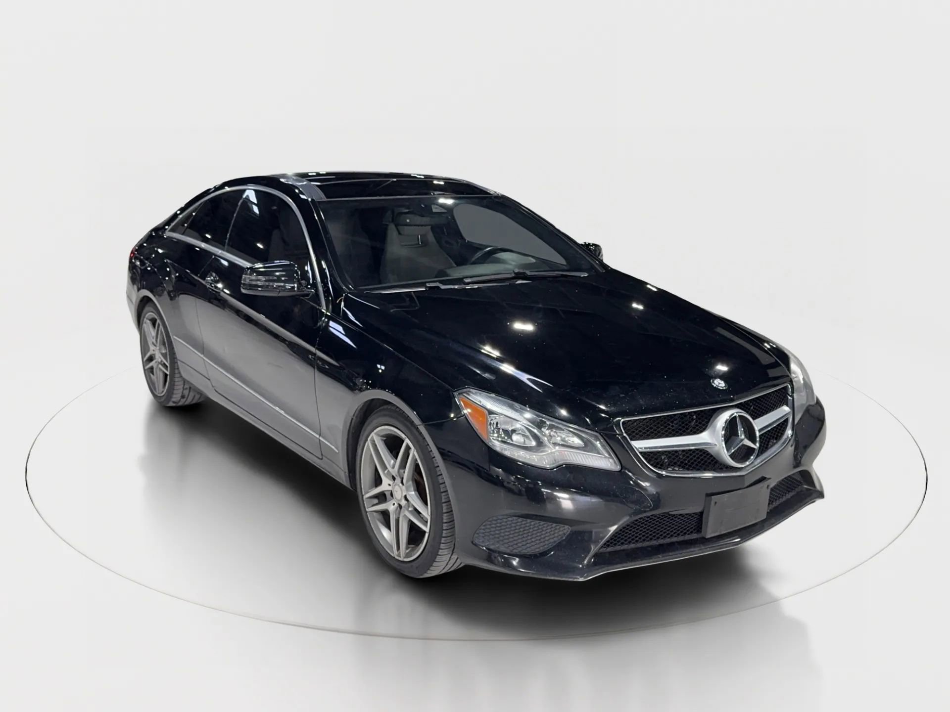 Used 2014 Mercedes-Benz E 350 Sport image 2