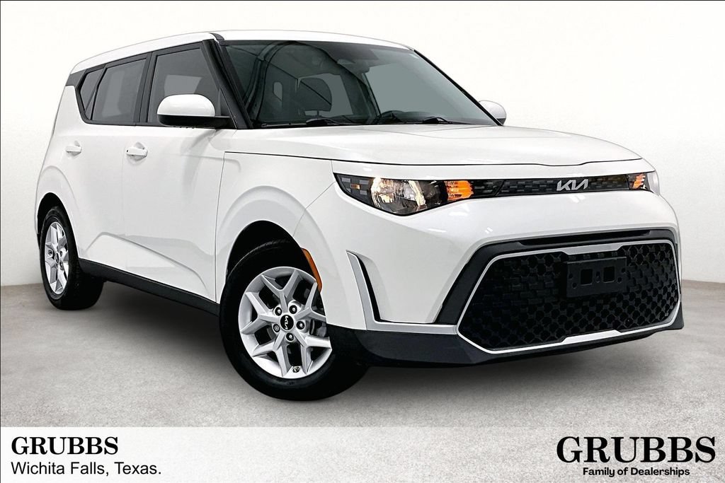 Used 2023 Kia Soul S