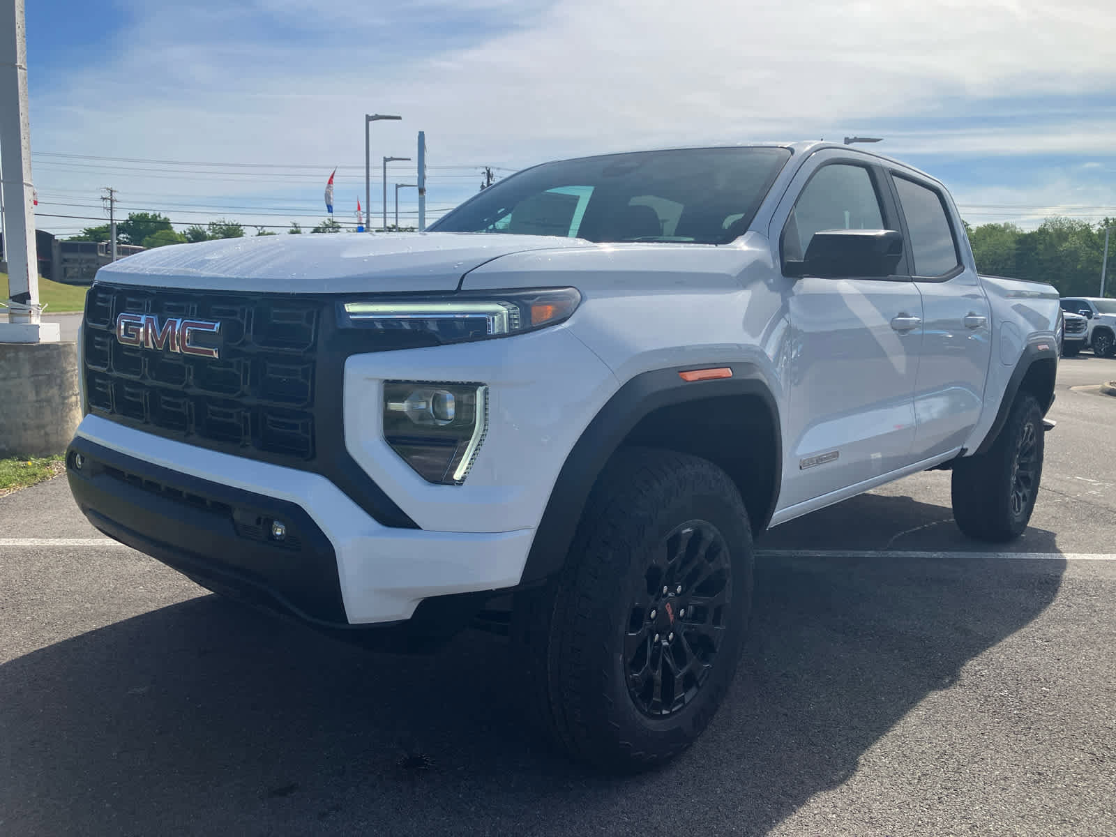 New 2026 GMC Canyon Elevation w/ Convenience Package RWD image 3