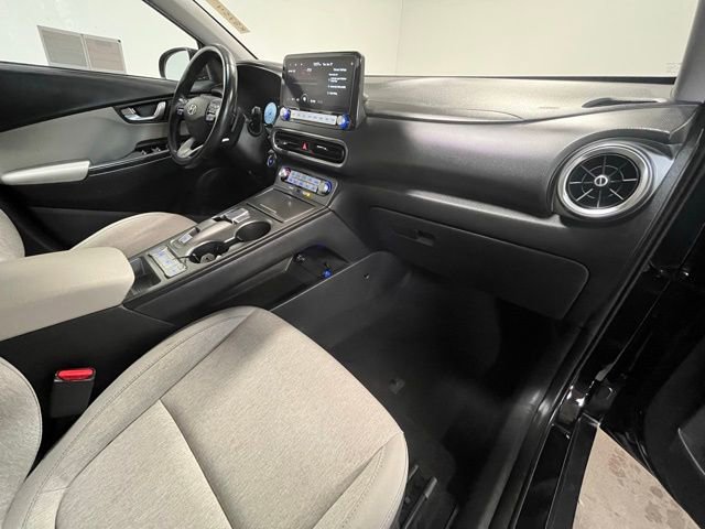 Used 2023 Hyundai Kona SEL image 11