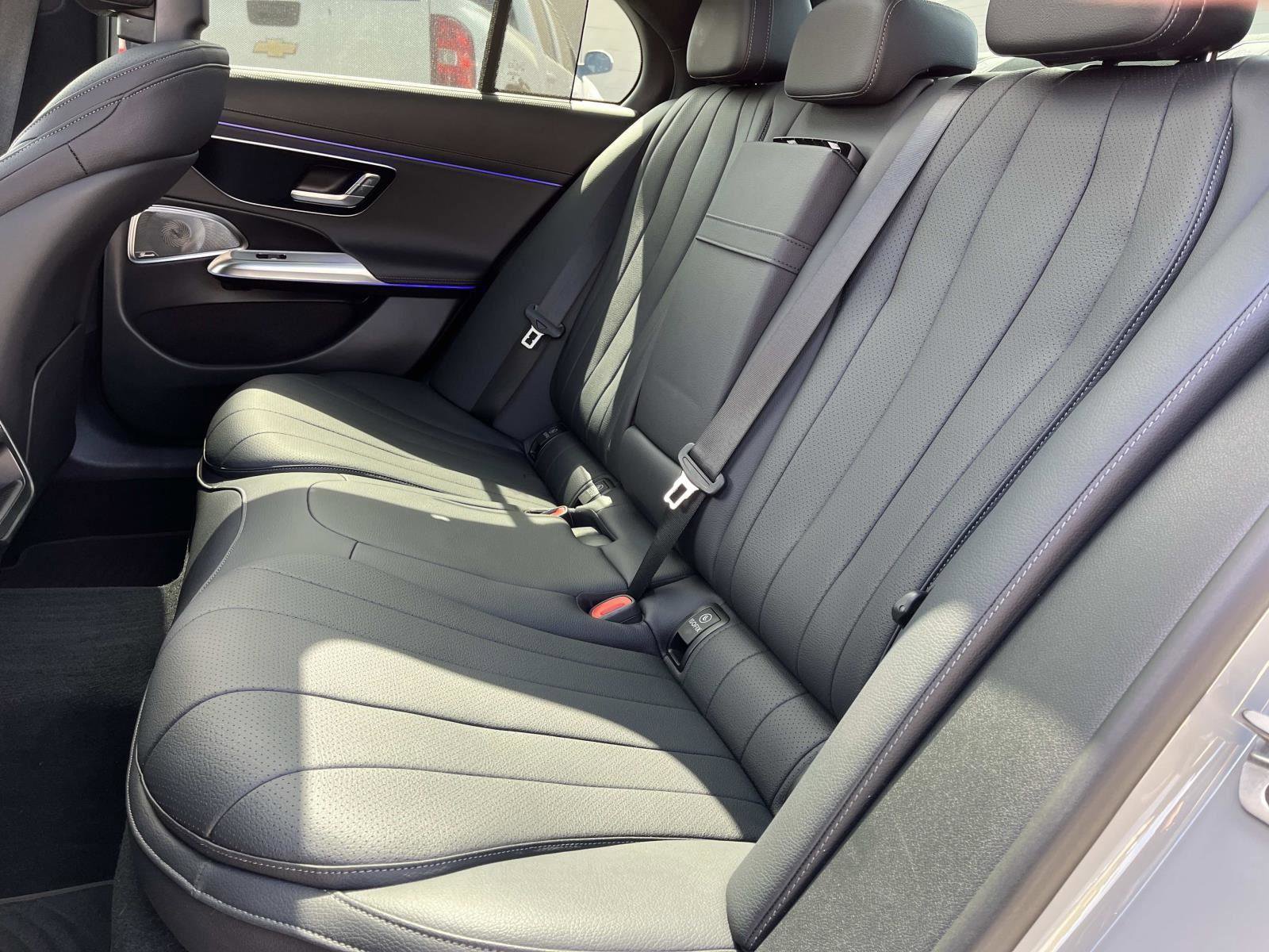 Certified 2025 Mercedes-Benz E 450 4MATIC Sedan image 18