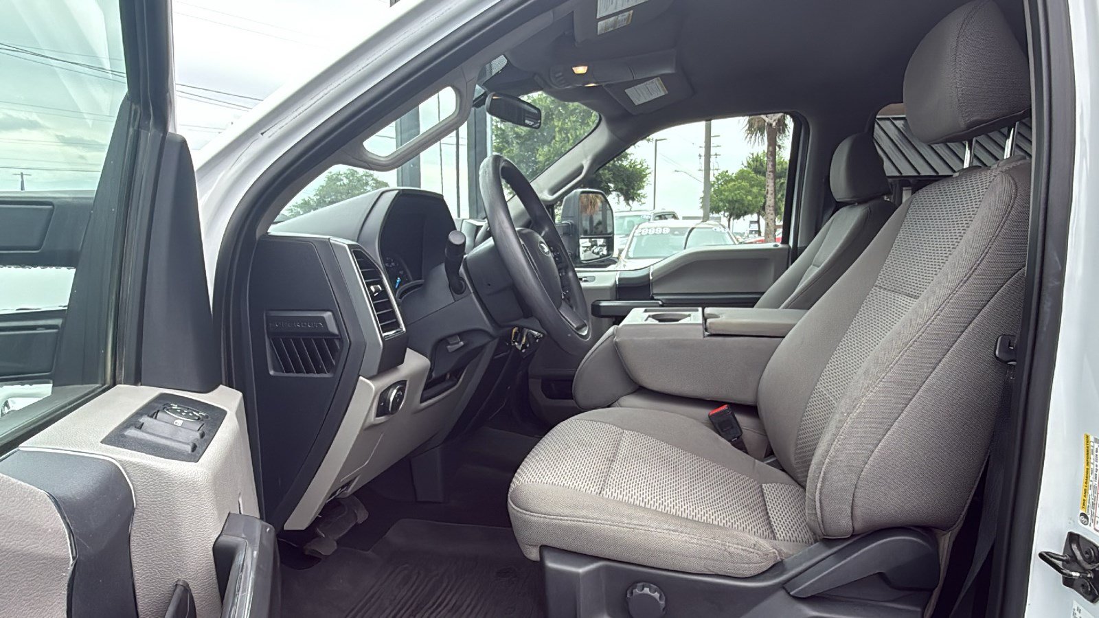 Used 2022 Ford F250 XLT AWD/4WD image 10