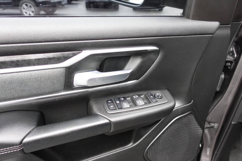 Used 2022 RAM 1500 Big Horn AWD/4WD image 16