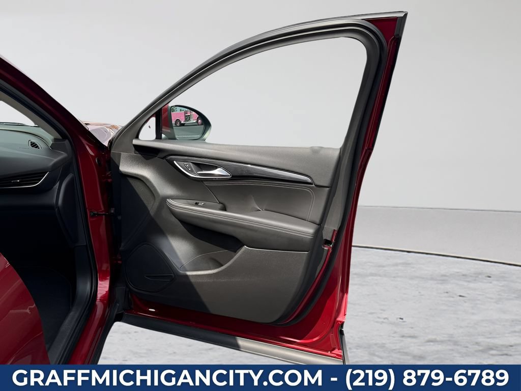 Used 2023 Buick Envision Preferred AWD/4WD image 31