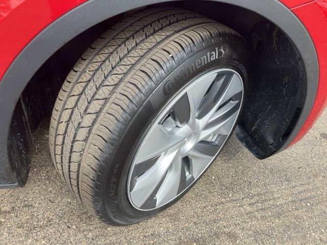 Used 2023 Tesla Model Y Long Range image 36