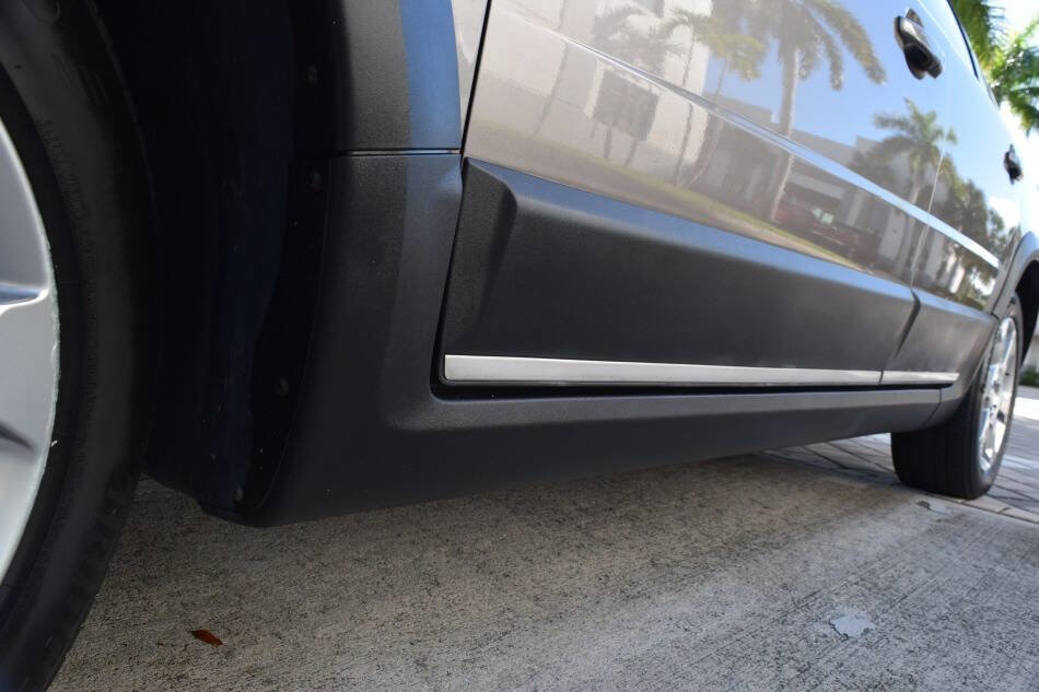 Used 2011 Volvo XC70 3.2 w/ Premium Pkg image 25