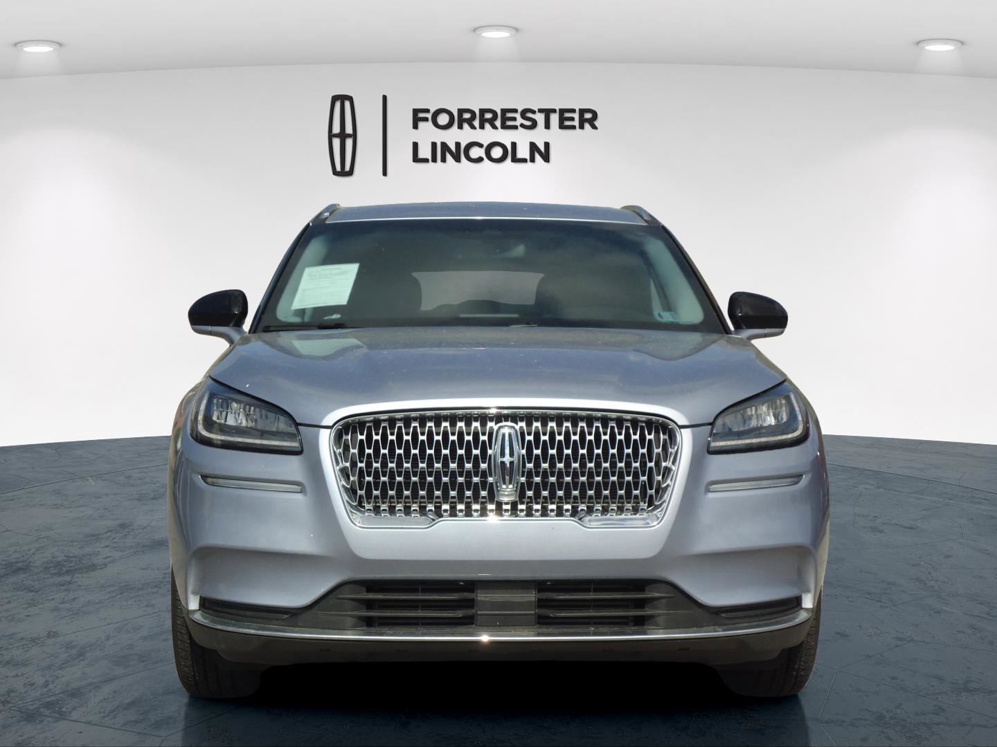 Used 2022 Lincoln Corsair AWD w/ Equipment Group 101A image 8