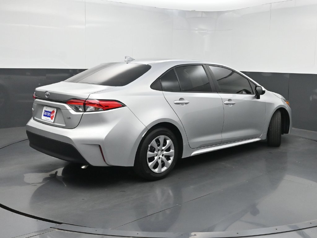 Used 2024 Toyota Corolla LE FWD image 22