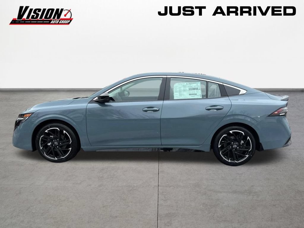 New 2026 Nissan Sentra SR w/ SR Premium Package FWD image 8