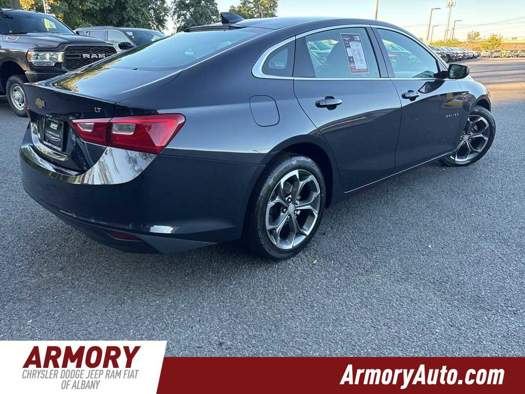 Used 2023 Chevrolet Malibu LT image 4