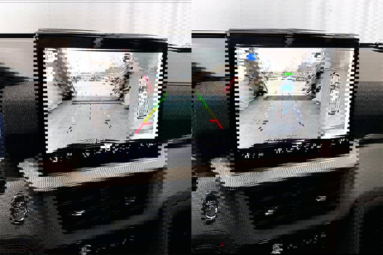 Certified 2025 Ford Explorer ST image 24