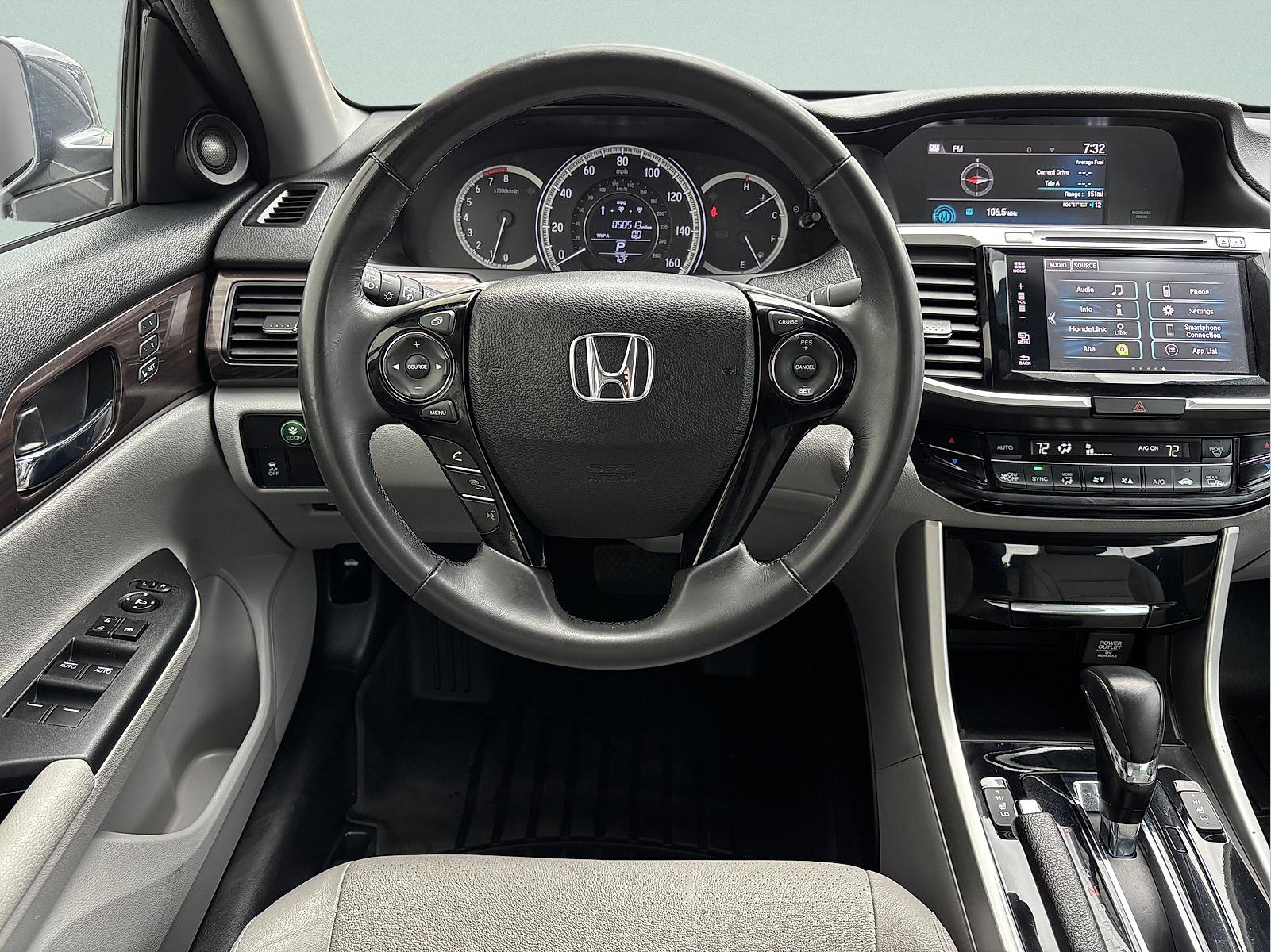 Certified 2017 Honda Accord EX-L image 31