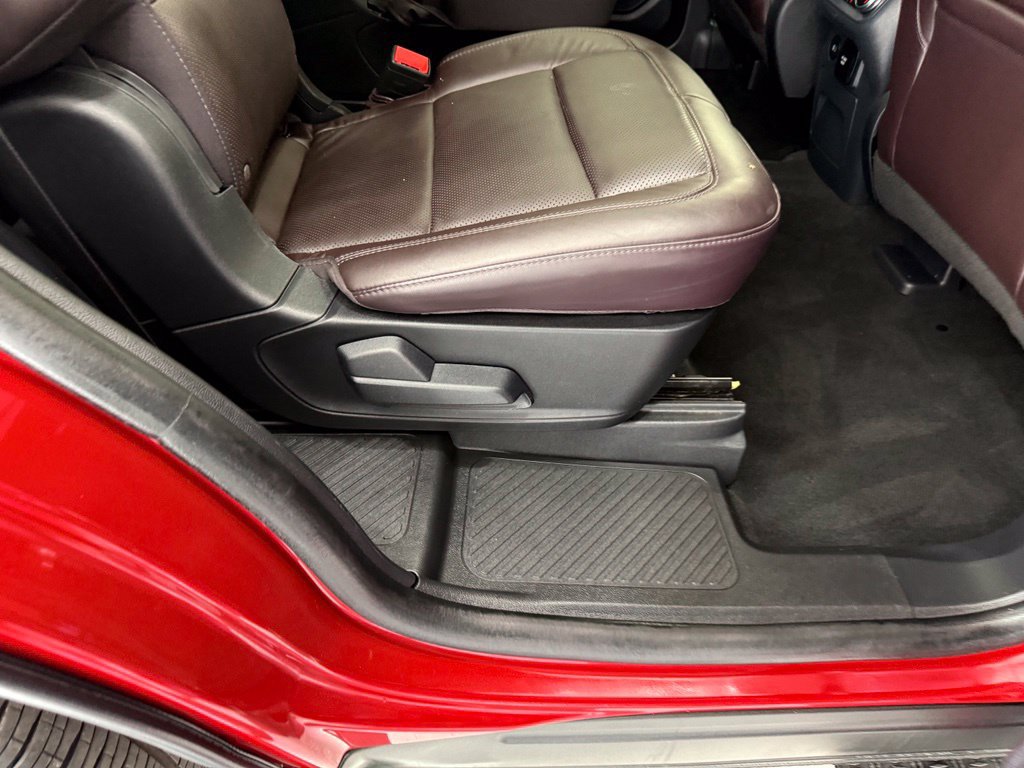Used 2025 Ford Explorer Platinum w/ LUX Leather Package AWD/4WD image 29