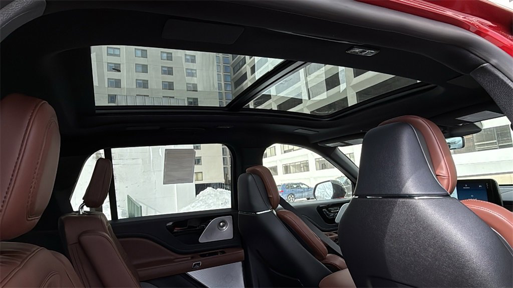 New 2026 Lincoln Aviator Reserve image 7