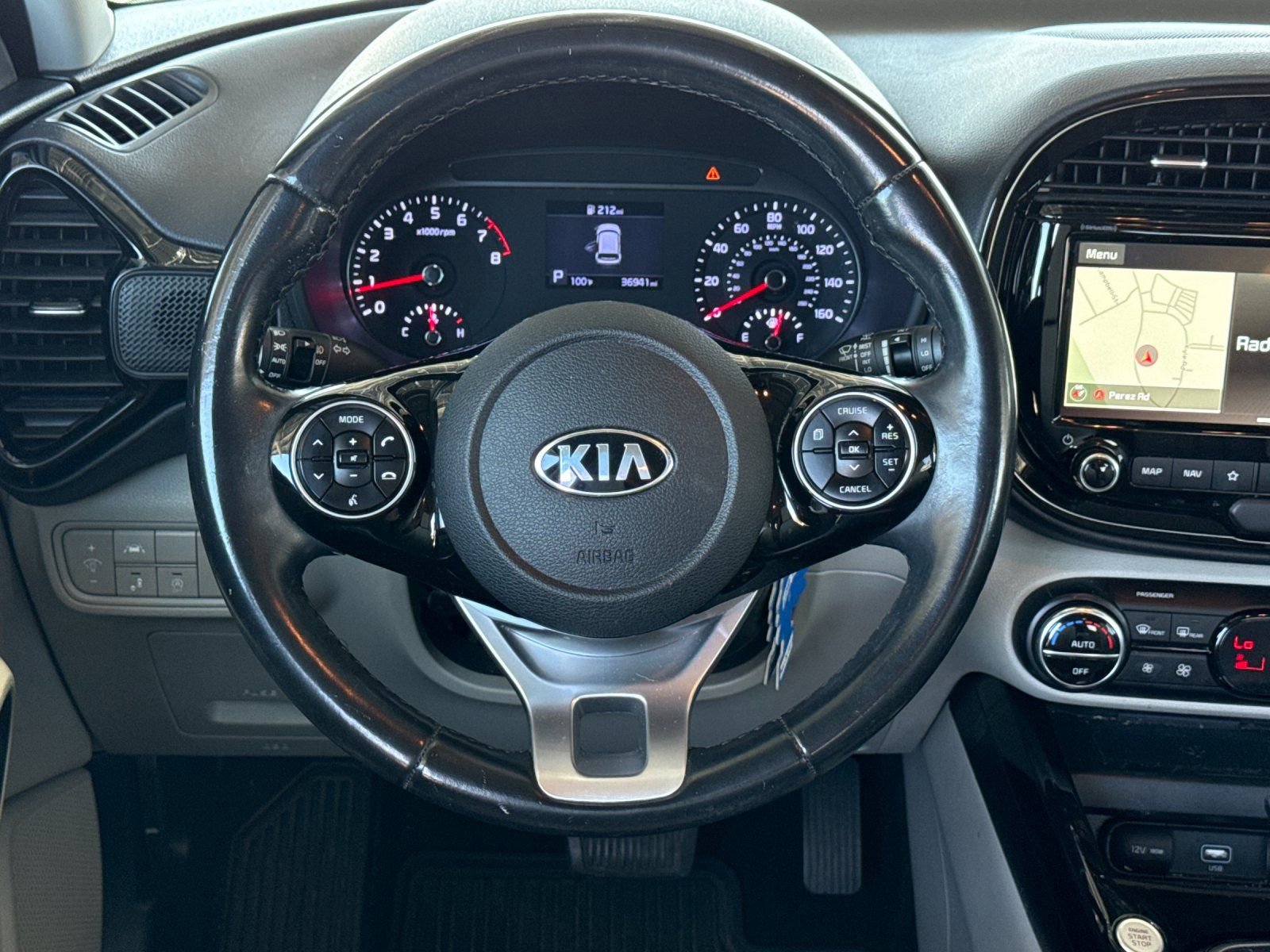 Used 2020 Kia Soul EX FWD image 13