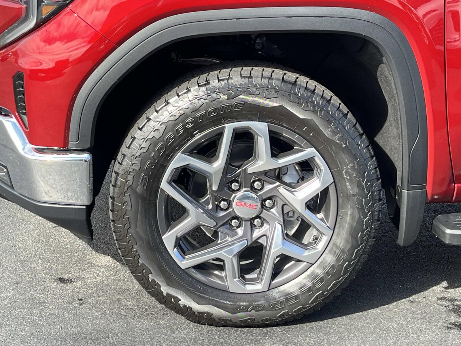 New 2026 GMC Sierra 1500 SLT w/ SLT Premium Plus Package image 12