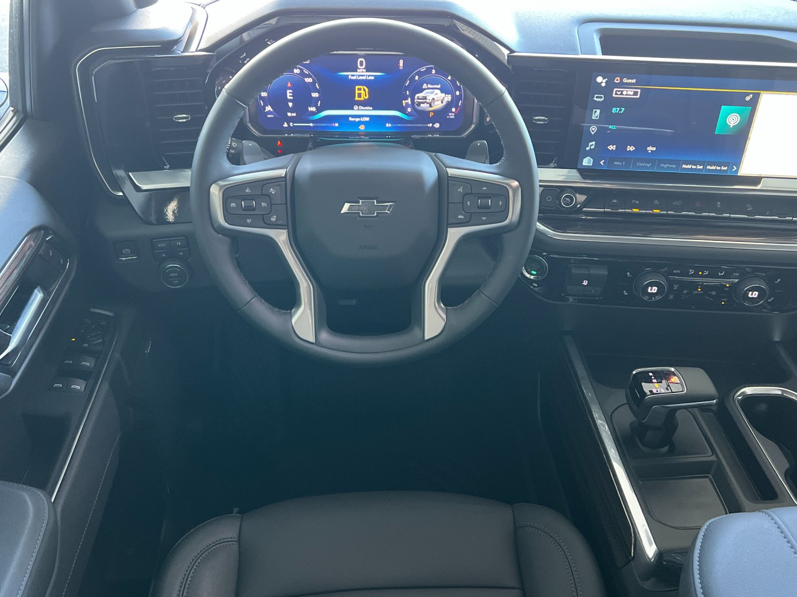 New 2026 Chevrolet Silverado 1500 LT Trail Boss w/ LT Trail Boss Premium Package AWD/4WD image 14