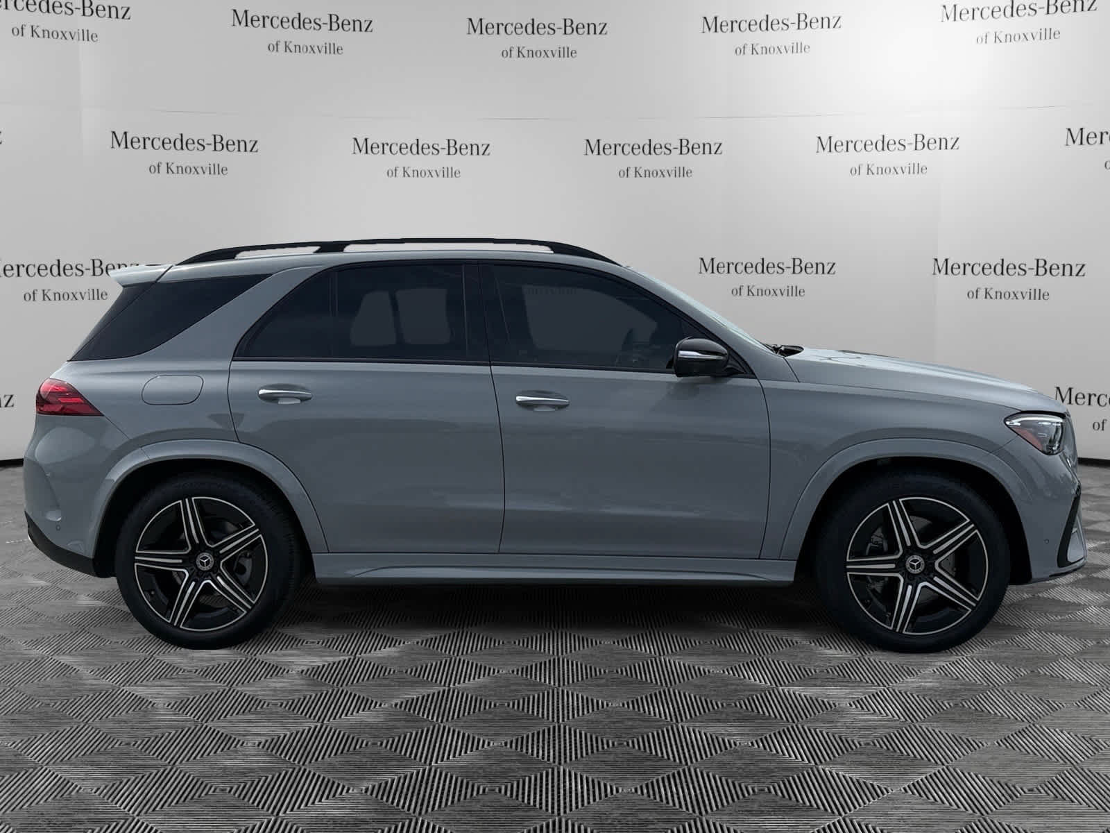 Certified 2024 Mercedes-Benz GLE 580 4MATIC image 6