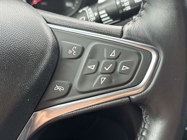 Used 2020 Chevrolet Equinox LT w/ Driver Convenience Package image 12