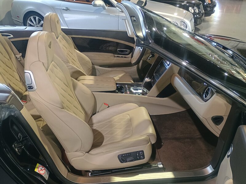 Used 2013 Bentley Continental GT AWD/4WD image 27
