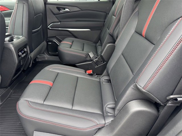 New 2026 Chevrolet Traverse RS w/ LPO, Floor Liner Package image 10