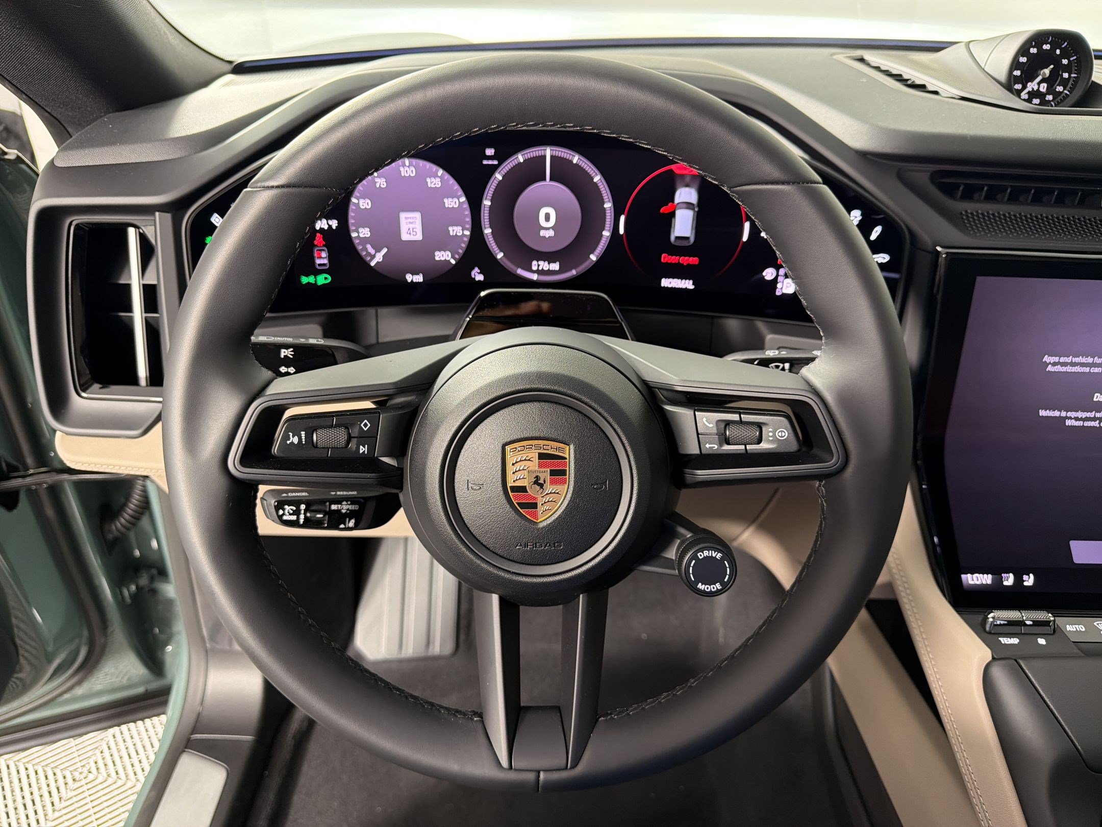 New 2026 Porsche Cayenne Electric AWD/4WD image 11