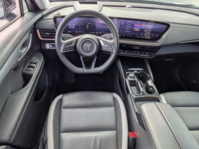 Certified 2025 Buick Envision Sport Touring image 18