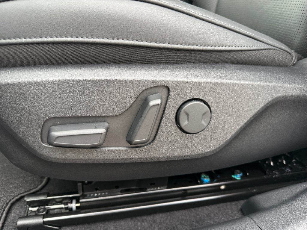 New 2026 Kia EV6 Wind RWD image 16
