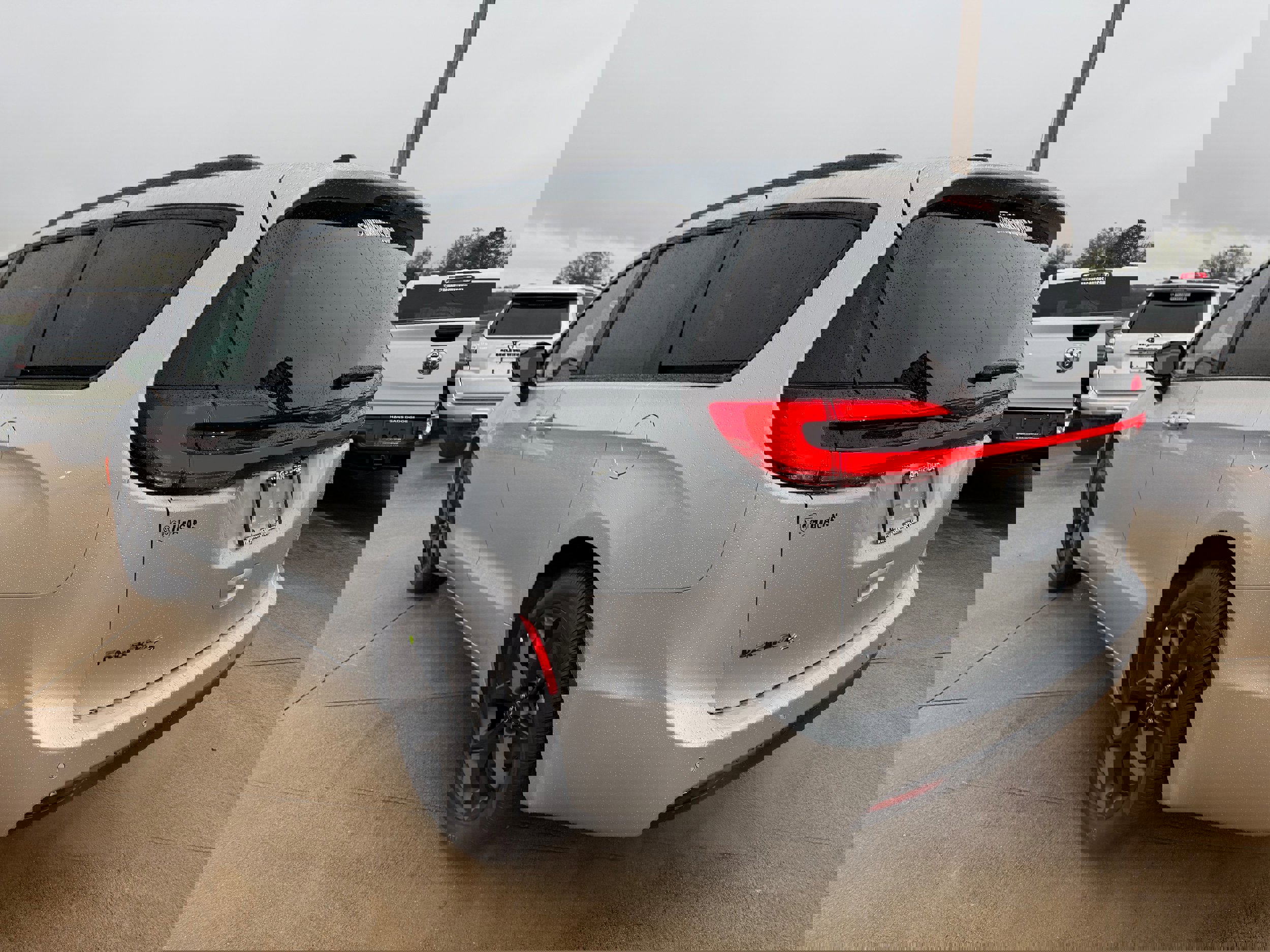 New 2026 Chrysler Pacifica Select image 5