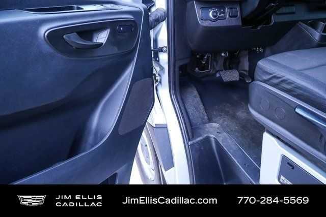 Used 2024 Mercedes-Benz Sprinter 2500 image 11