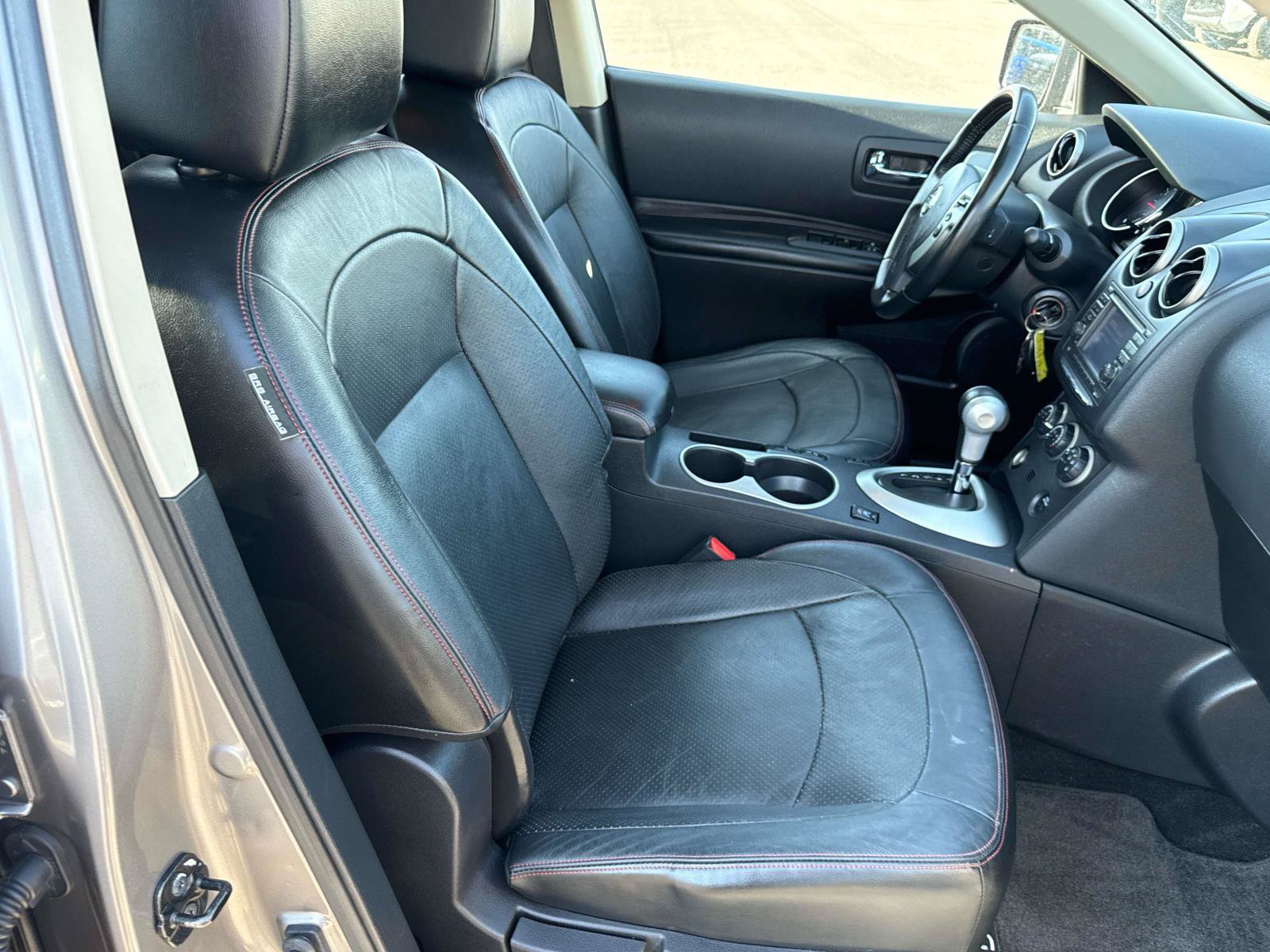 Used 2012 Nissan Rogue SL AWD/4WD image 17