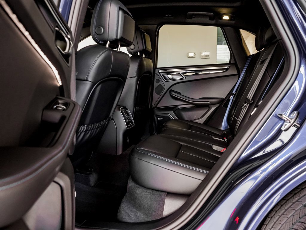 New 2026 Porsche Macan image 24