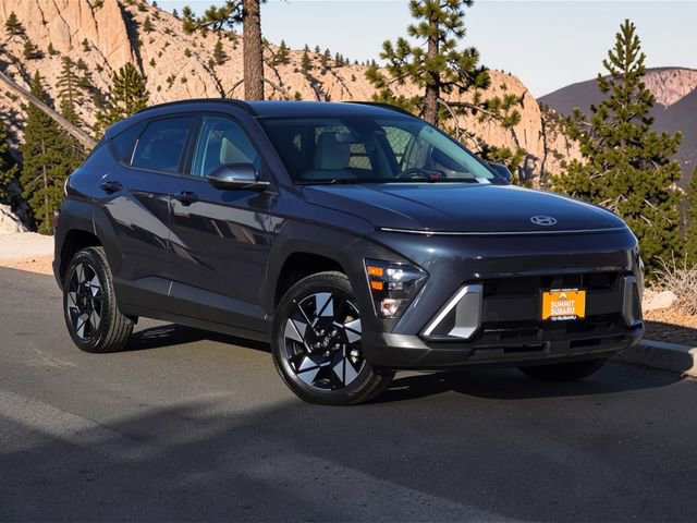 Used 2024 Hyundai Kona SEL image 2